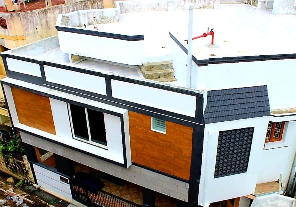 La Villa Pondi Cherie Centertownbeachauroville Puducherry Zewnętrze zdjęcie